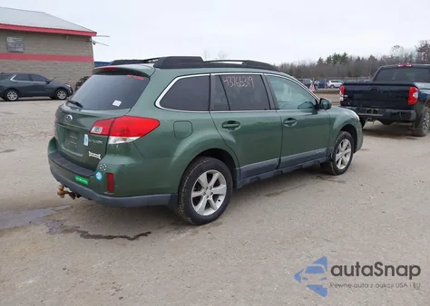 2013 Subaru Outback 2.5I Premium из США, поврежденный, VIN 4S4BRCBC9D3266947